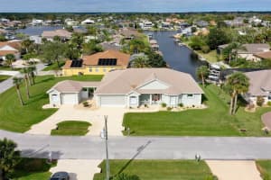8 COLLINGTON COURT, PALM COAST, FL 32137 Sold 01/30/25