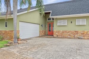 15 CURTIS COURT, PALM COAST, FL 32137 Sold 02/14/25