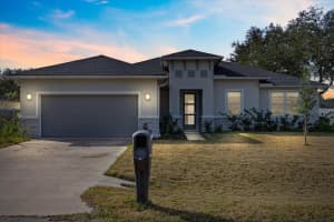 34 ROYAL OAK DRIVE, PALM COAST, FL 32164 Sold 04/11/25
