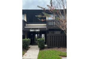 56 Club House Dr #107, PALM COAST