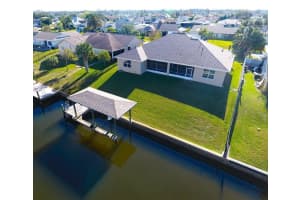 9 CHERRY COURT, PALM COAST, FL 32137 Sold 04/16/25