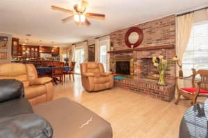 20 FORT CAROLINE LANE, PALM COAST, FL 32137 Sold 03/03/25