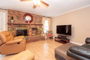 20 FORT CAROLINE LANE, PALM COAST, FL 32137 Sold 03/03/25