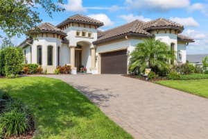 647 MAHOGANY RUN, PALM COAST, FL 32137 Sold 08/15/25