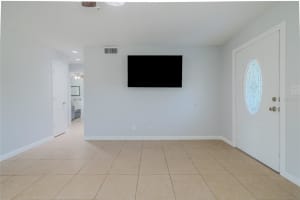 328 DUBS DRIVE, HOLLY HILL, FL 32117 Sold 07/22/25