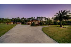 104 ASHTON OAKS DRIVE, ST AUGUSTINE, FL 32080 Sold 04/15/25