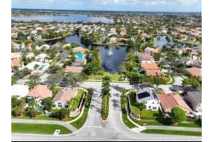970 184TH PLACE, PEMBROKE PINES, FL 33029 Sold 08/11/25