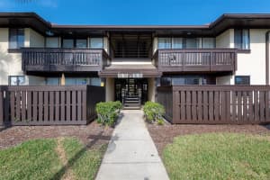 48 CLUB HOUSE DRIVE, PALM COAST, FL 32137 - MLS#MFRFC307340
