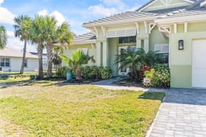 12 COTTONWOOD TRAIL, PALM COAST, FL 32137 Sold 04/15/25