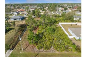 10 ROCKING LANE, PALM COAST, FL 32164 - MLS#MFRFC307609