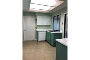 127 BERKSHIRE LANE, PALM COAST, FL 32137 Sold 04/30/25