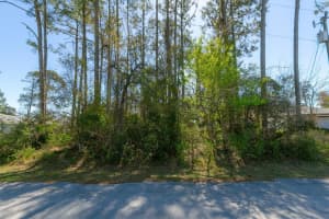 14 BOBBI LANE, PALM COAST, FL 32137 Sold 06/06/25