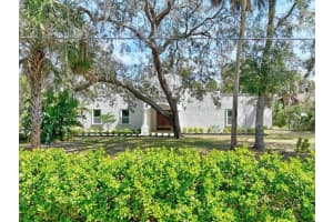 21 BULOW WOODS CIRCLE, FLAGLER BEACH, FL 32136 Sold 04/24/25