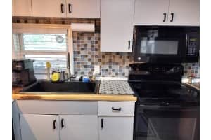 327 BIMINI LANE, BUNNELL, FL 32110 Sold 09/02/25