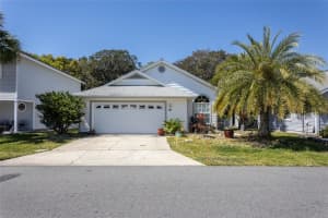 28 Bristol Dr, PALM COAST