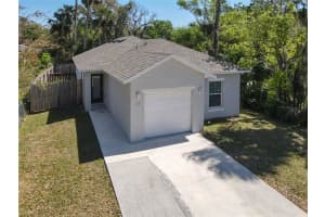 435 PALM STREET, NEW SMYRNA BEACH, FL 32168 Sold 04/21/25