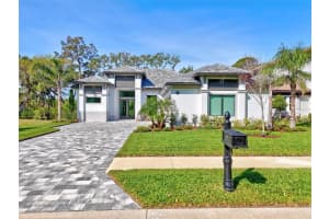 21 N Riverwalk Dr, PALM COAST