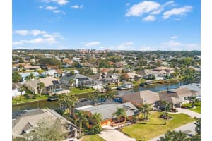 40 CLARENDON COURT, PALM COAST, FL 32137 - MLS#MFRFC308575