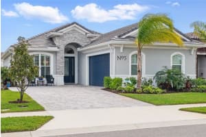 5 Del Palma Dr, PALM COAST