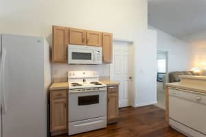 8 LLOWICK COURT, PALM COAST, FL 32164 Sold 07/28/25