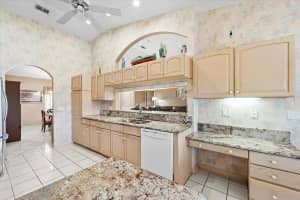 6 WESTBURG PLACE, PALM COAST, FL 32164 Sold 08/29/25