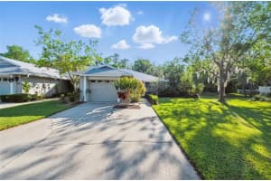 10 Lake Forest Cir N, PALM COAST