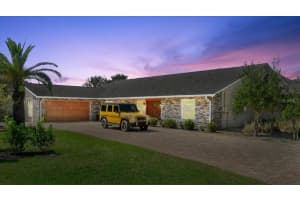 2924 RIVER POINT DRIVE, DAYTONA BEACH, FL 32118 Sold 09/30/25