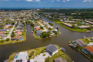 16 FLORENCE COURT, PALM COAST, FL 32137 - MLS#MFRFC308898