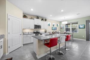 81 HUNTINGTON PLACE, ORMOND BEACH, FL 32174 Sold 07/01/25