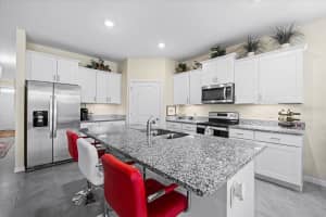 81 HUNTINGTON PLACE, ORMOND BEACH, FL 32174 Sold 07/01/25