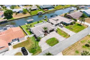 13 CLASSIC COURT, PALM COAST, FL 32137 - MLS#MFRFC309261