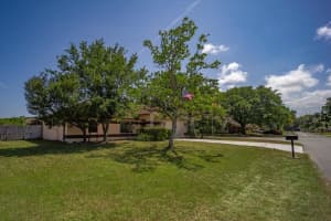 2 BLACK OAK COURT, PALM COAST, FL 32137 - MLS#MFRFC309277