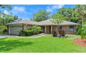912 Fruitwood Pl, PORT ORANGE