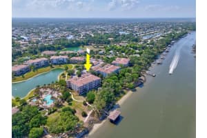 55 Riverview Bnd S #2011, PALM COAST
