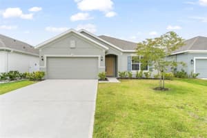 3 Oakleaf Way, PALM COAST