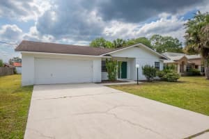 13 WHITTINGTON DRIVE, PALM COAST, FL 32164 - MLS#MFRFC309578