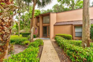 2 Fairways Cir #2, PALM COAST
