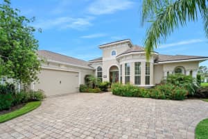 665 South Lake Dr, ORMOND BEACH
