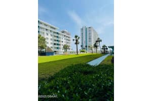 2727 ATLANTIC AVENUE, DAYTONA BEACH, FL 32118 Sold 07/14/25