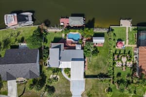 20 CRESCENT COURT, PALM COAST, FL 32137 - MLS#MFRFC309746