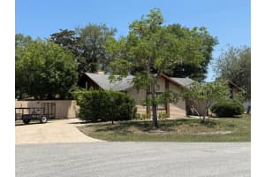 2 Blaine Ct, PALM COAST