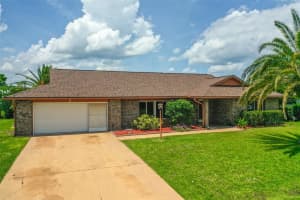 5 Charles Ct, PALM COAST