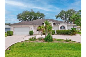 2 Westridge Ln, PALM COAST