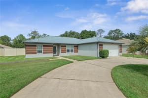 8 White Horse Ln, PALM COAST