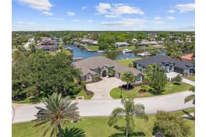 4 Old Oak Dr N, PALM COAST