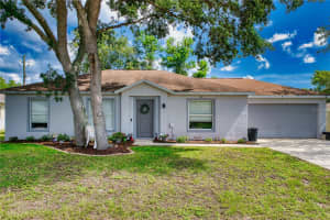 8 ROLLING FERN PLACE, PALM COAST, FL 32164 - MLS#MFRFC310808