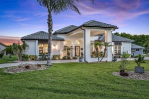 33 Crystal Bay Ct, PALM COAST