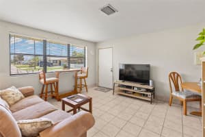 1 BEECHWOOD DRIVE, ORMOND BEACH, FL 32176 - MLS#MFRFC310900