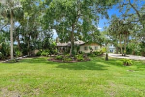 2940 Sunset Dr, NEW SMYRNA BEACH
