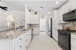 12 COMET COURT, PALM COAST, FL 32137 - MLS#MFRFC310971